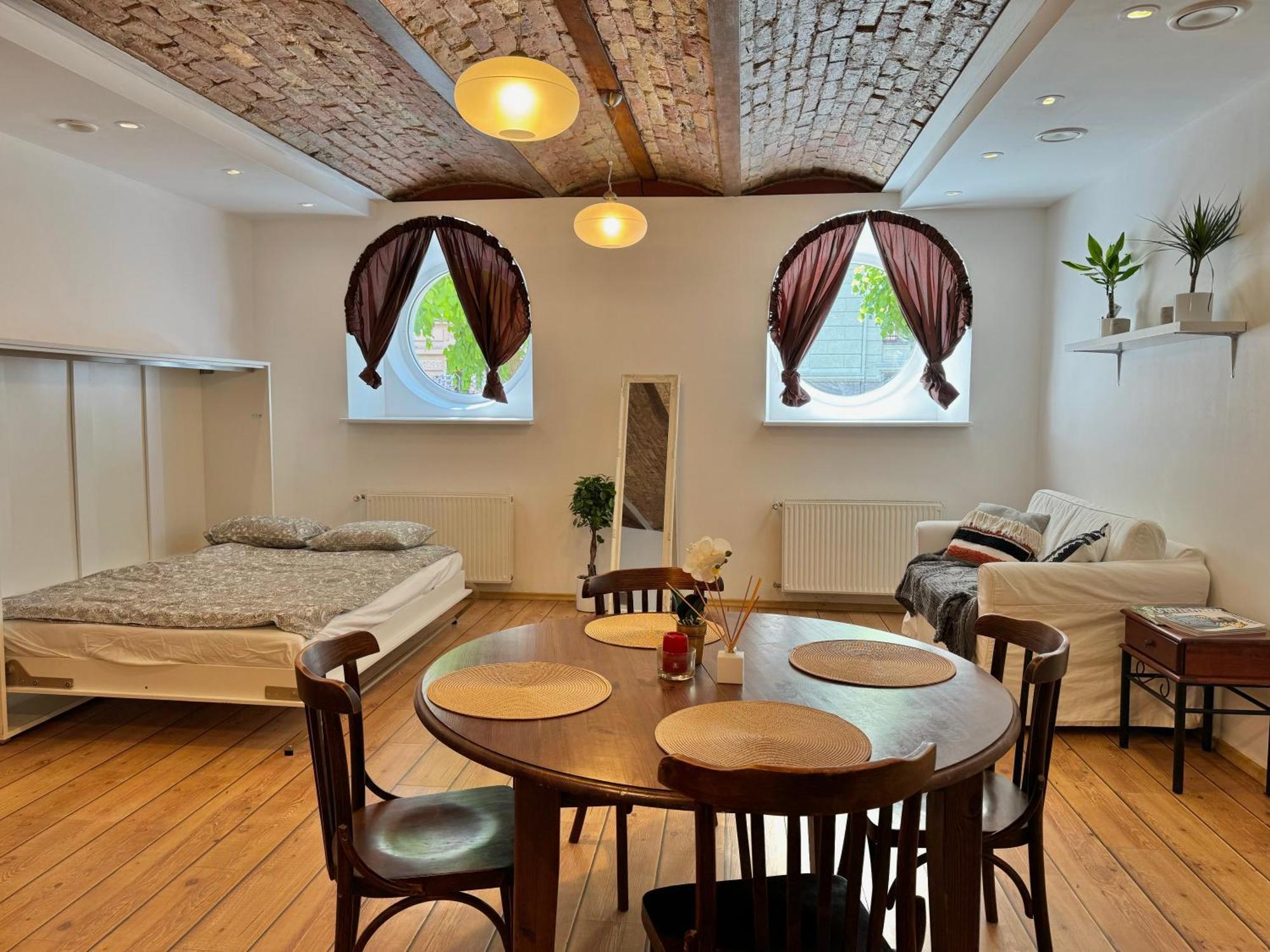 Stay In Art Nouveau District Riga Luaran gambar